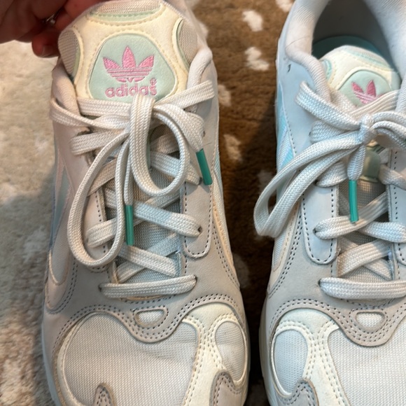 Adidas sneakers - Picture 3 of 6